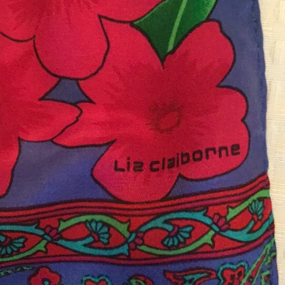 Scarf - Picture 3 of 3